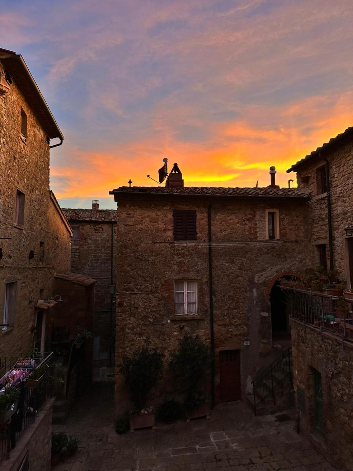 81Passi Villa Casale Marittimo Luaran gambar